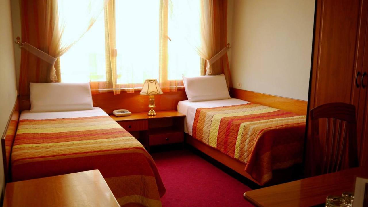Kruja Hotel 티라나 외부 사진